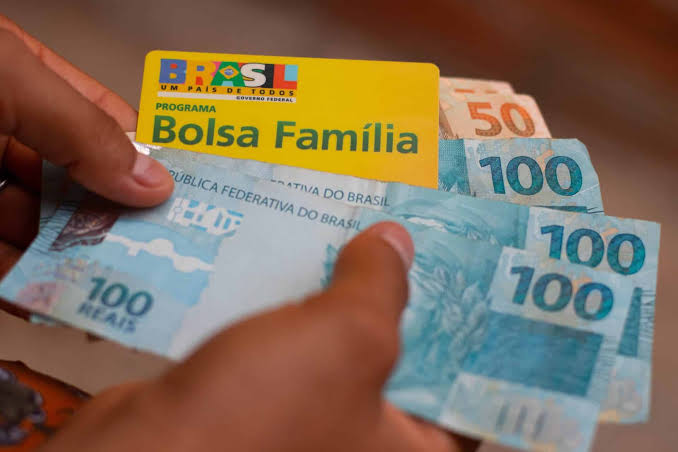 Bolsa Família corta 5 milhões de beneficiários que estão nestas condições financeiras
