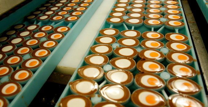 Homem é preso após roubar 200 mil ovos de chocolate