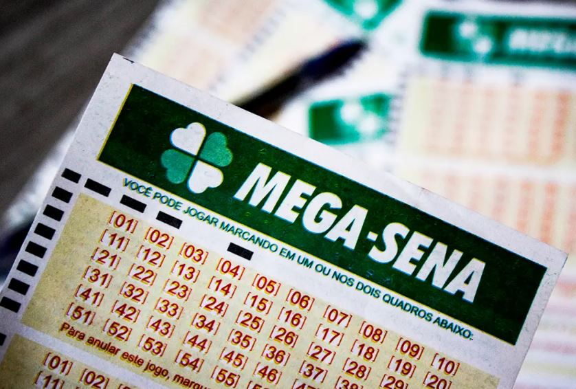 Mega-Sena: confira as dezenas sorteadas do concurso 2.575 deste sábado (18)