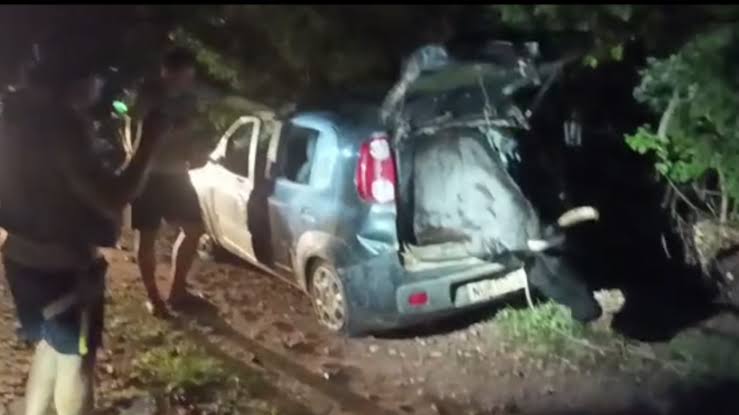 Polícia encontra touro ‘gigante’ dentro de carro abandonado no Ceará; VEJA VÍDEO