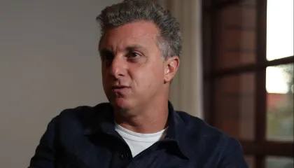 Luciano Huck rebate fala de Lula sobre guerra na Ucrânia: “Tratar como similares os dessemelhantes não ajuda” 