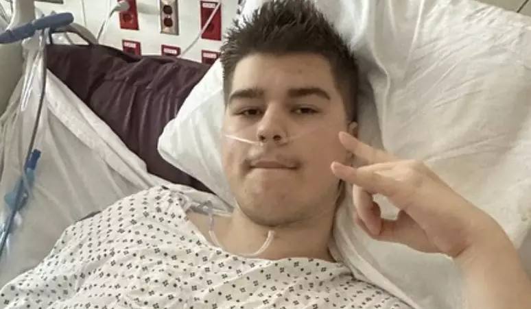 Youtuber é baleado durante ‘pegadinha’ em shopping; VEJA VÍDEOS
