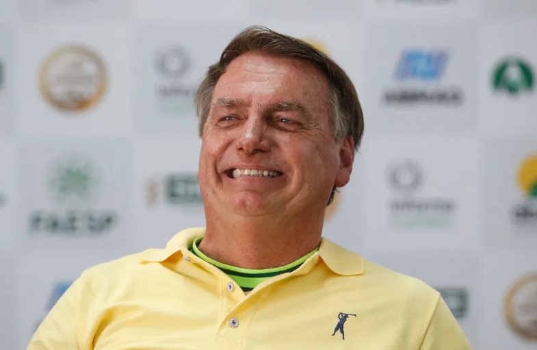 AGORA: ‘Já apliquei bastante vacina, mas no Bolsonaro, não’, diz técnica de enfermagem que teve nome usado em suposto esquema 