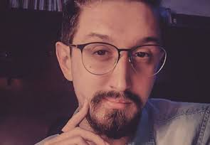 Ator foi queimado vivo em ritual demoníaco