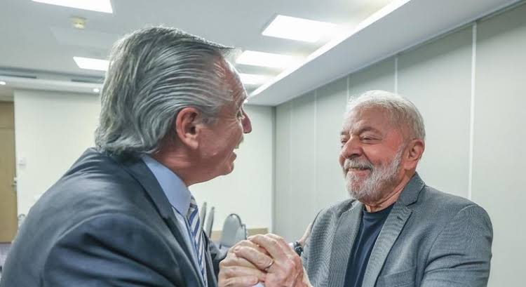 BOMBA: Lula vai se encontrar com Alberto Fernández e pretende financiar obra de centenas de milhões na Argentina com dinheiro do BNDES