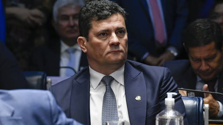 BOMBA: Sergio Moro cogita renunciar e ir embora do Brasil