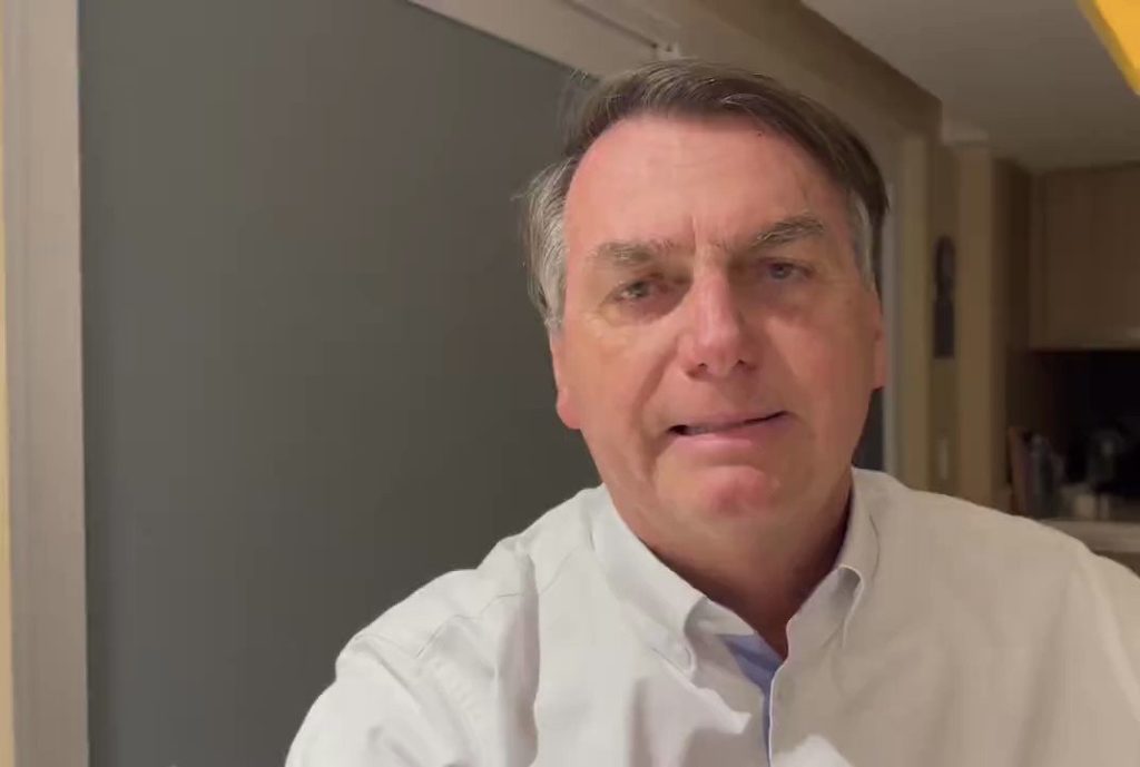 Bolsonaro se pronuncia sobre ação contra Lula; VEJA VÍDEO