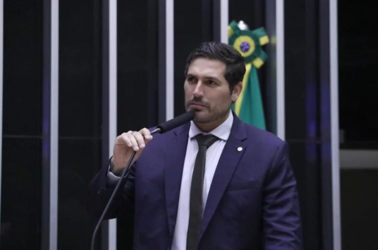 CPI das Apostas: deputado requer convocação de 7 empresas; VEJA LISTA