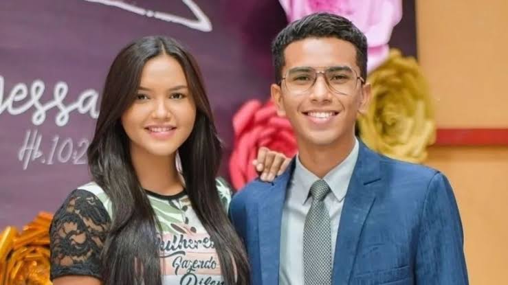 Cantor de dupla gospel morre após sofrer infarto em hotel