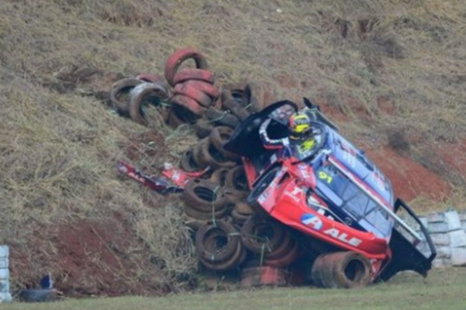 Dudu Barrichello bate forte em treino da Stock Car em Tarumã; VEJA VÍDEO