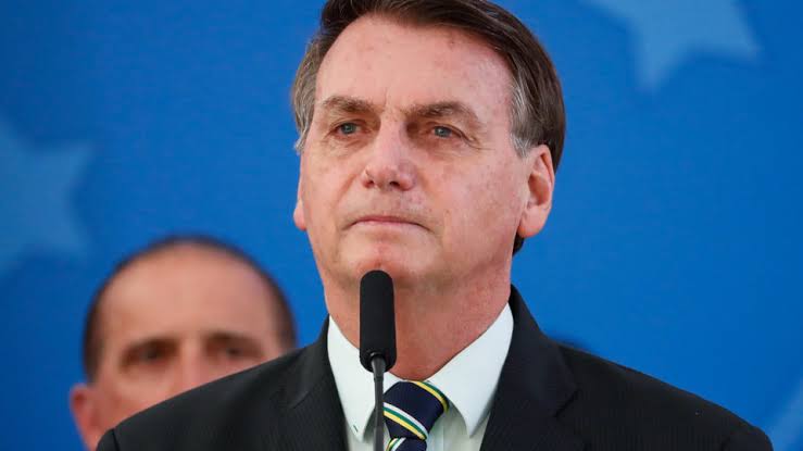 Extra: PF diz que dados de vacinação de Bolsonaro e sua filha foram adulterados