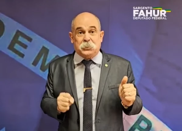 Fahur apresenta PL que enrijece pena para ladrões de celular; VEJA VÍDEO