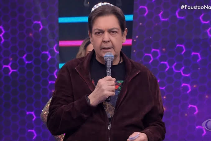Faustão escolhe apresentador para ser seu substituto e nome é vazado em reunião