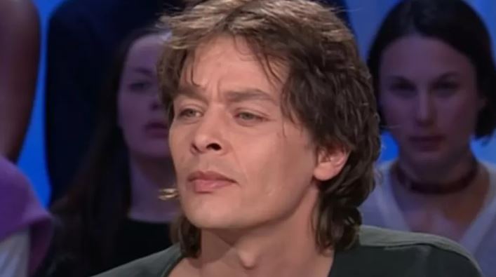 Filho ilegítimo do ator Alain Delon é encontrado morto aos 60 anos