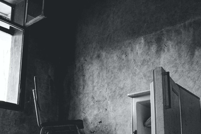 Homem esconde corpo de idoso em freezer e usa conta bancária dele por 2 anos