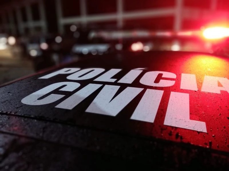 Homem fingia ter 12 anos para obter fotos de crianças nuas na internet