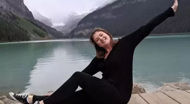 Jovem de 26 anos morre repentinamente enquanto jantava com os pais