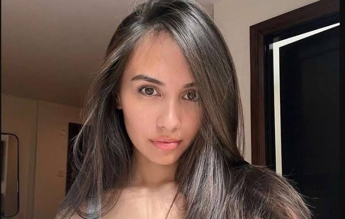 Jovem decide virar IA e fica milionária como namorada virtual