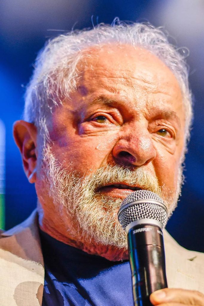 Lula abre o cofre e libera mais R$ 1,7 bilhão para buscar votos no Congresso 