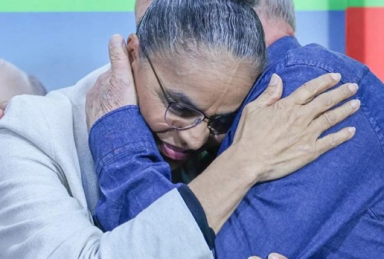 Marina Silva ’se rebela’ e começa a ignorar ordens de Lula