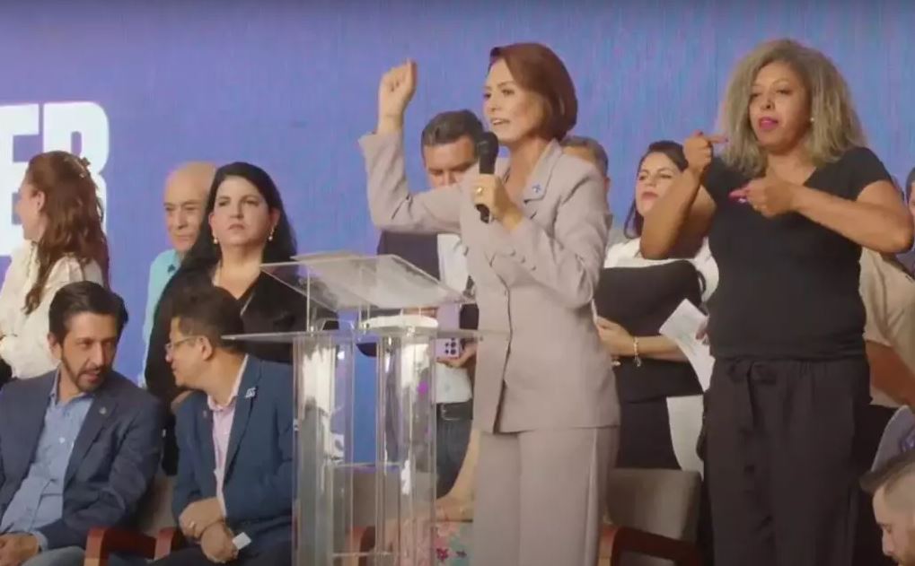 Michelle Bolsonaro defende o fim da cota feminina nas eleições: “Mulher não entra na política por poder, ela entra por uma causa”; Veja discurso completo