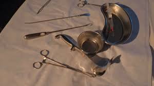 Prefeito é acusado de fazer aborto em motel sem consentimento da vítima 