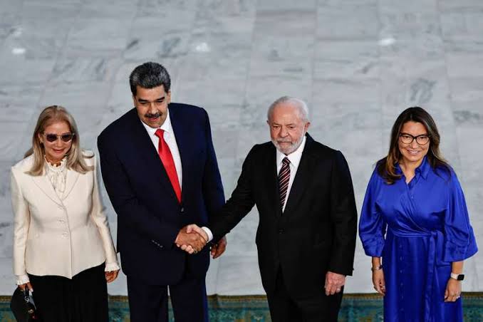 Urgente: Zé trovão envia ofício aos EUA para prender Nicolás Maduro no Brasil