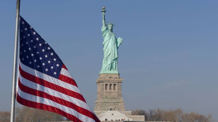 Visto de turista para os EUA fica mais caro a partir do dia 17; veja novos valores