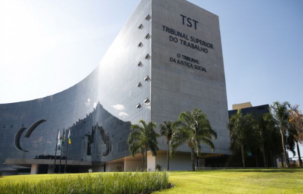 TST cadeiras