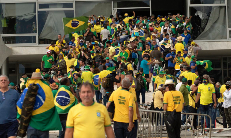 8 de janeiro penas réus maiores