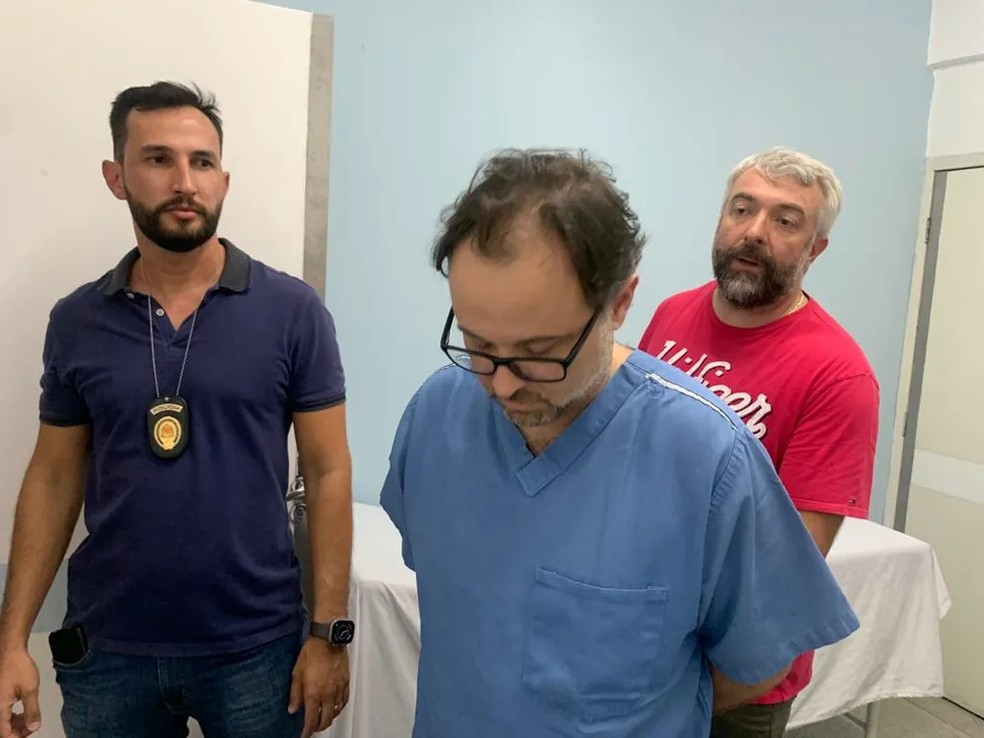 João Couto Neto preso em SP por policiais civis — Foto: Divulgação / Polícia Civil