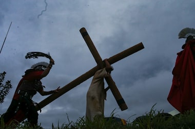Encenação da Via Sacra no Distrito Federal. Sexta da Paixão é feriado nacional