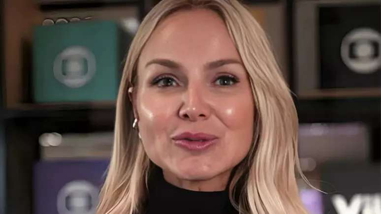 Eliana confessa 'paixão discreta' por cantor famoso e admite: