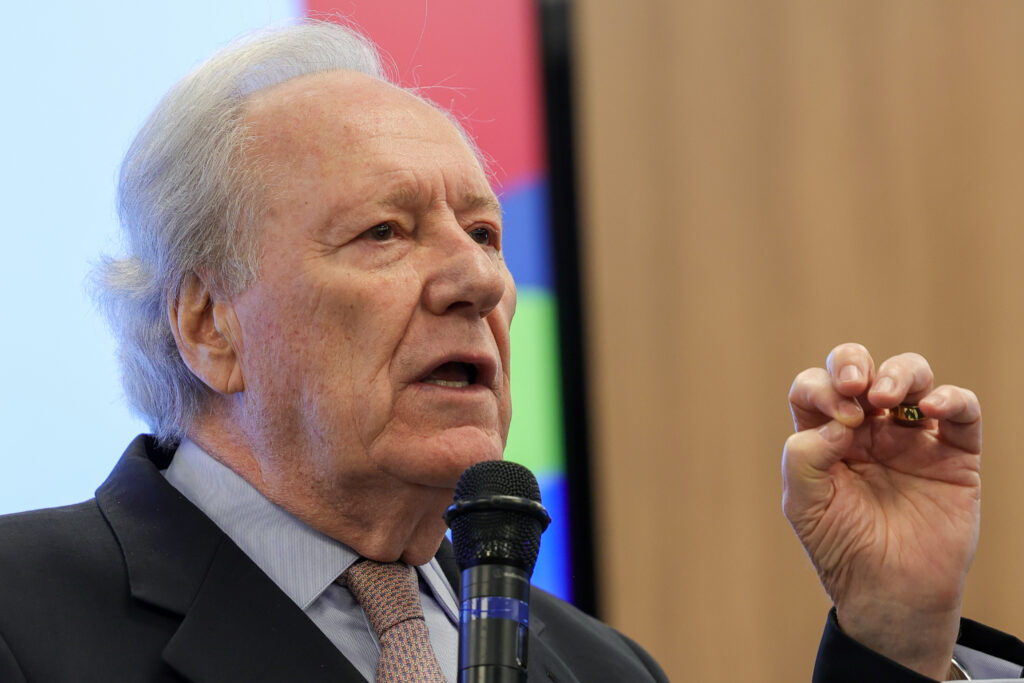 Filho de Ricardo Lewandowski atuou no STJ em favor de empresa ligada a consignados sob investigação que acabaram no Banco Master.