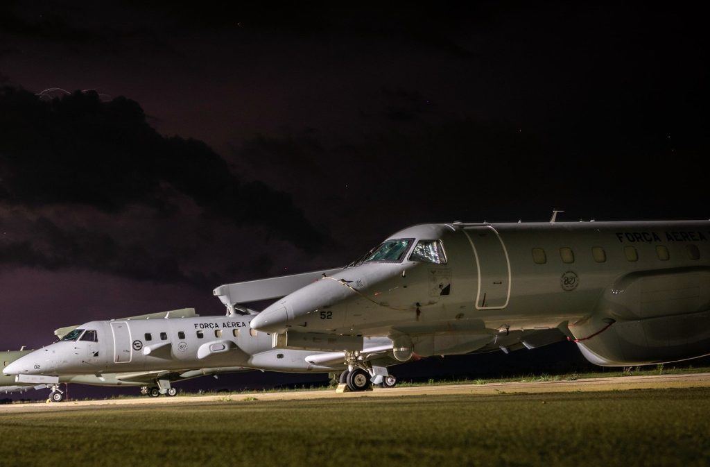 Avião da FAB levou Hugo Motta, Gleisi Hoffmann, Gilmar Mendes e Jorge Messias à Costa Rica para posse na CIDH