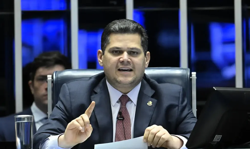 O presidente do Senado, Davi Alcolumbre (União-AP).