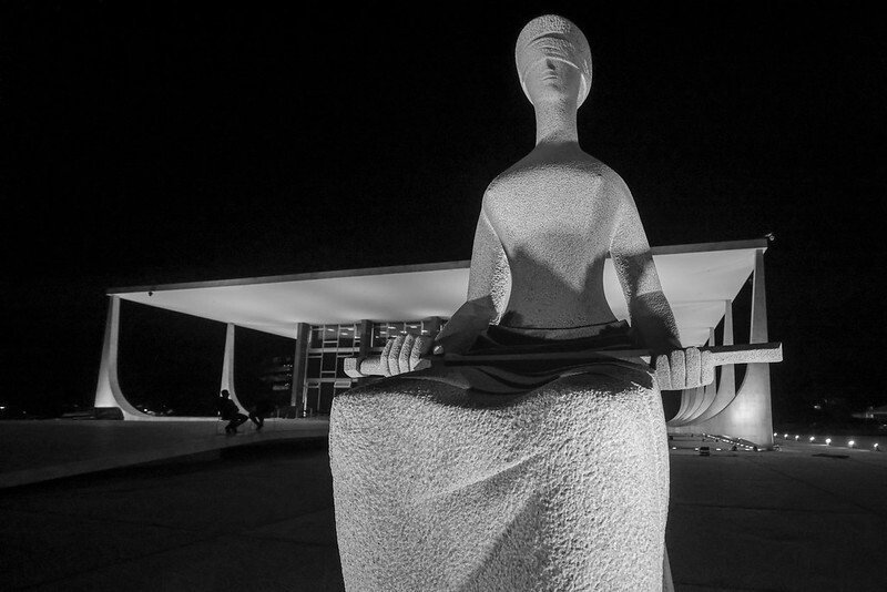 A República da Aparência – manual de boas maneiras para juízes sem limites