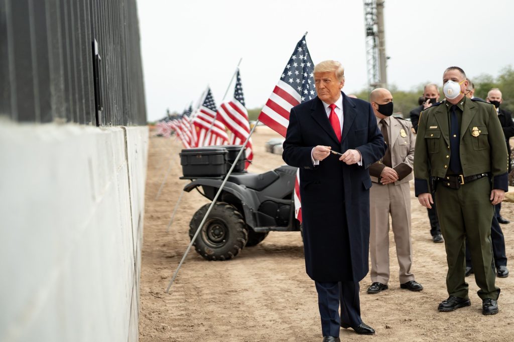 Ao eliminar Khamenei, Trump seca fonte dos terroristas, assusta inimigos e deixa Lula órfão