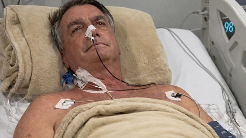 Bolsonaro apresenta melhora clínica, mas segue na UTI