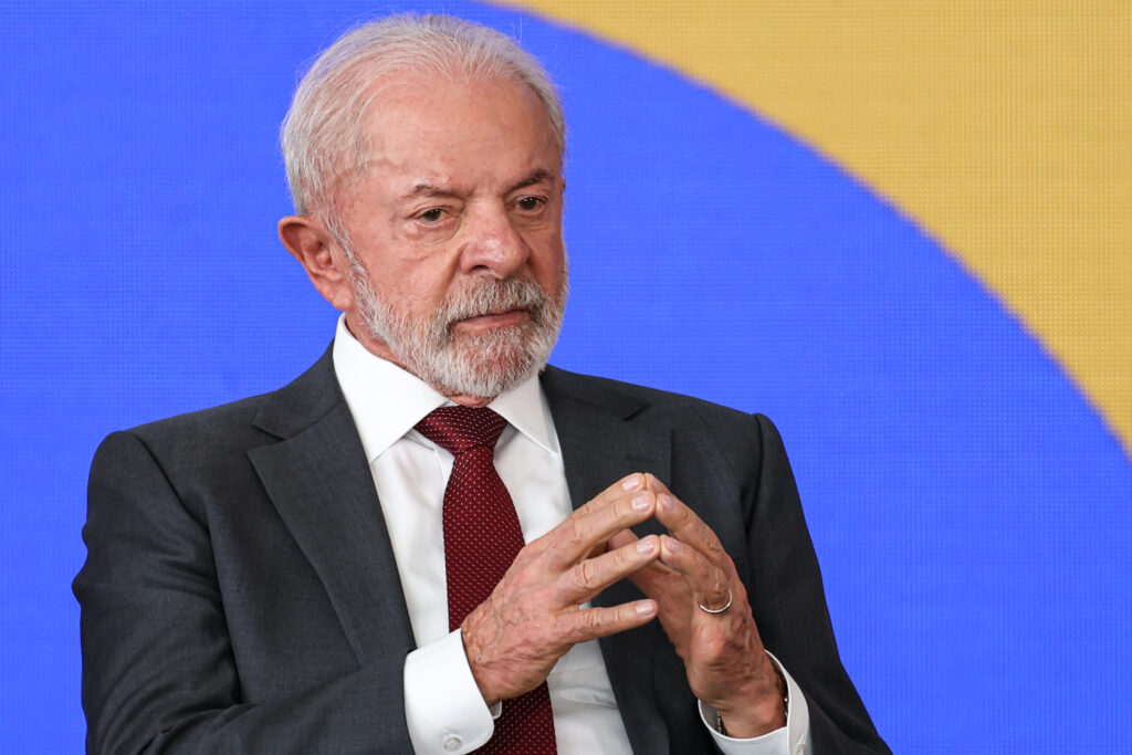 Lula sanciona lei que institui a Agência Nacional de Proteção de Dados, vinculada ao Ministério da Justiça, com criação de 200 novos cargos