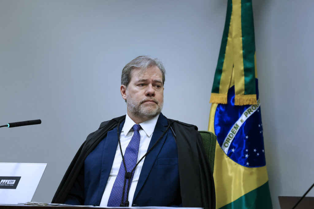 Ministro Dias Toffoli presidindo a sessão da 2ª Turma do STF