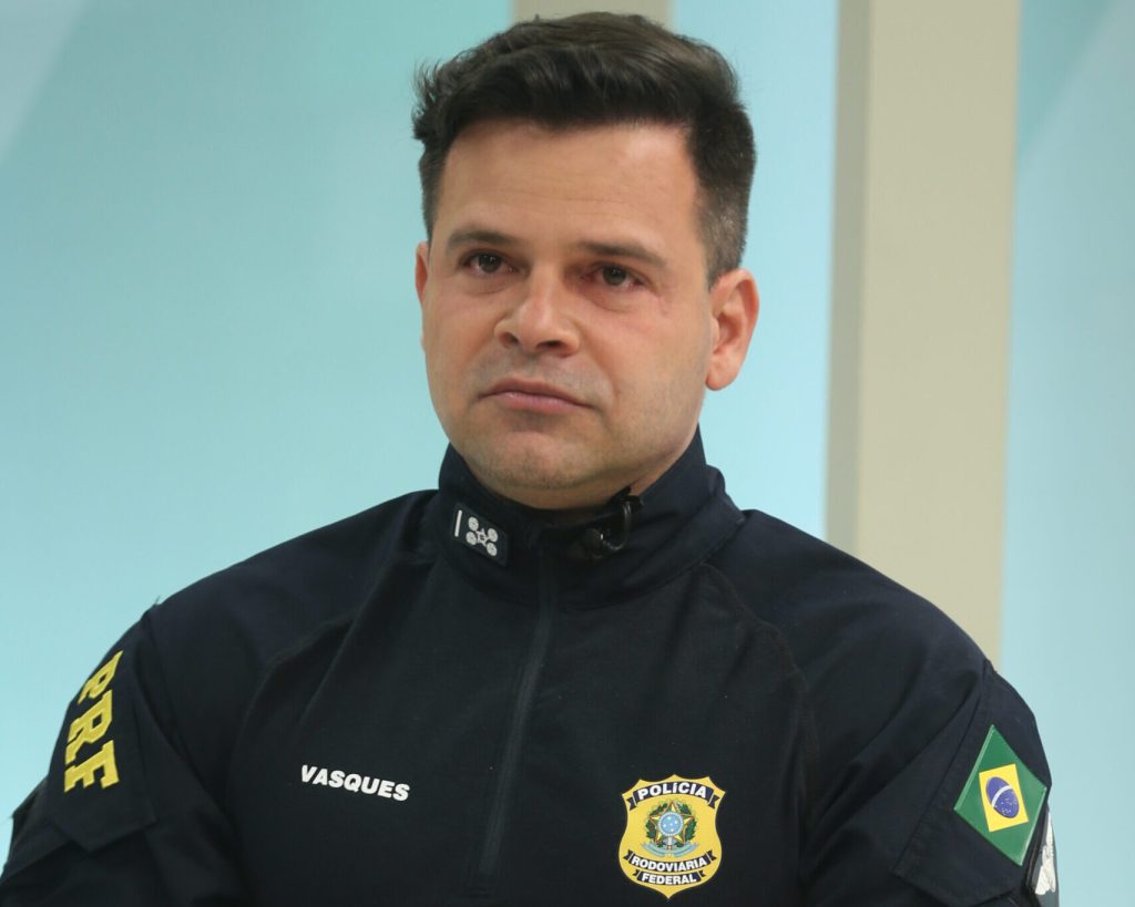 Moraes mantém prisão de ex-chefe da PRF