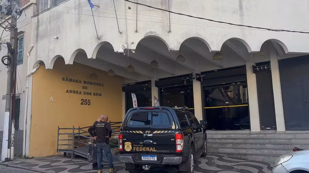 RJ: PF faz operação contra “rachadinha” e assessores fantasmas em Angra