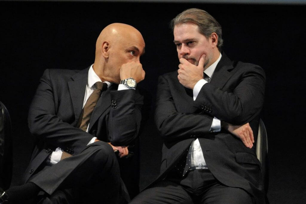 Planilha revela conexão de autoridades com o Banco Master | Foto: Reprodução/X
