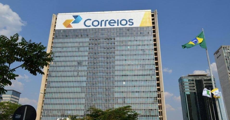 Correios tenta obter 6 bilhões de reais do Tesouro