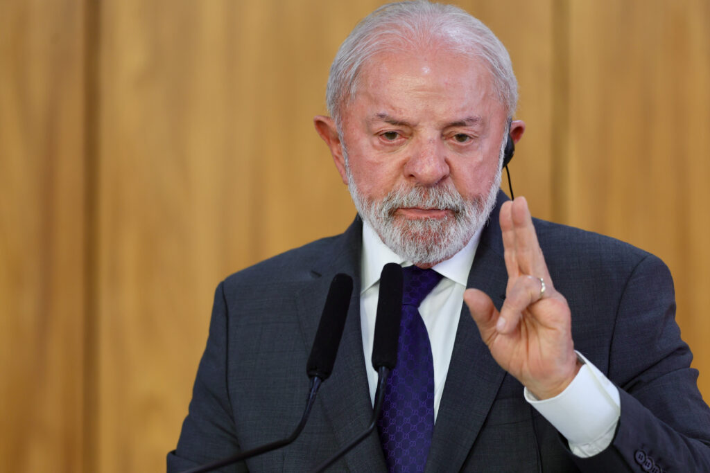 Lula comenta uso de Ozempic e diz que pessoas precisam caminhar e praticar exercícios. Presidente afirma que remédio não deve substituir hábitos saudáveis