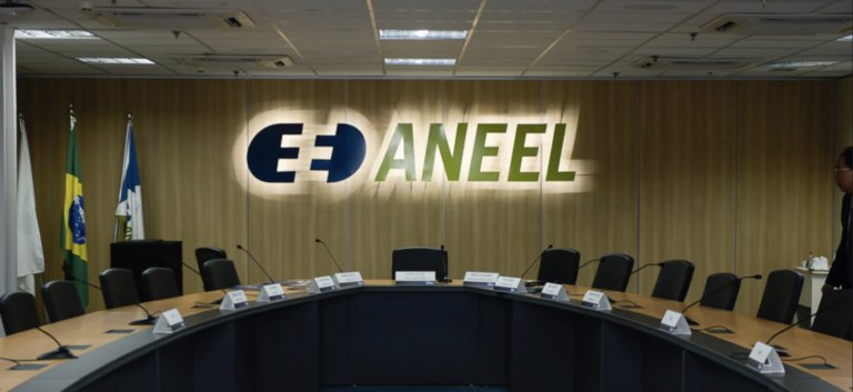 Conta de luz segue sem taxa extra em abril