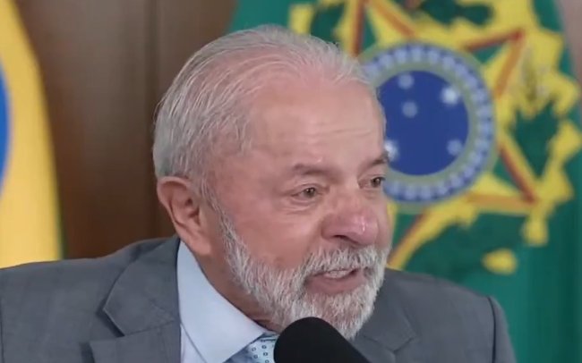 Lula sobre estudantes do Ceará: "Não é só cabeça grande"