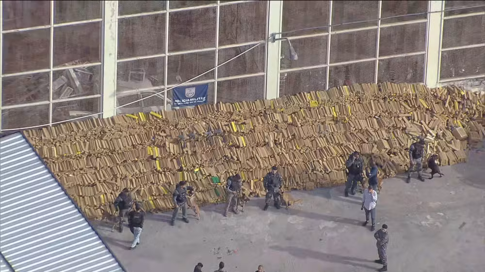 RJ: Polícia apreende quase 50 toneladas de maconha em operação