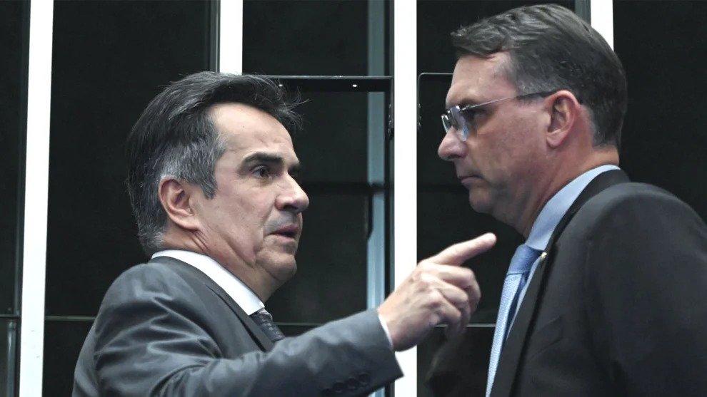 Ciro Nogueira e Flávio Bolsonaro
